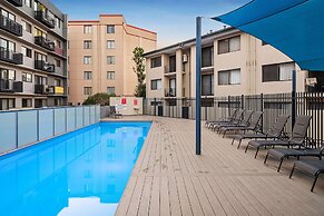 Bespoke East Perth - Sleeps 2 - Superior Wifi