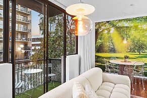Bespoke East Perth - Sleeps 2 - Superior Wifi