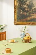 Éclectique Hanoi Homestay