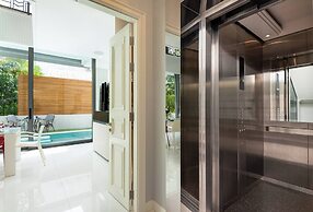 Modern Luxury Poolhaus With Lift