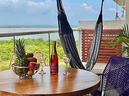 808 Martinique