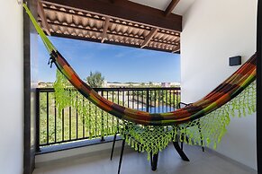 Miami House Cumbuco by Carpediem