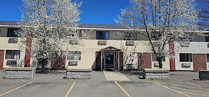 Gardner Inn