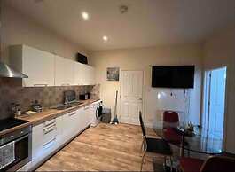 Market Street Aberdeen Apartment