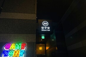 3S HOTEL DONGTAN - BUSINESS