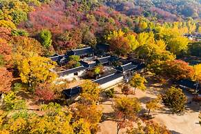 3S HOTEL DONGTAN - BUSINESS