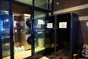 3S HOTEL DONGTAN - BUSINESS