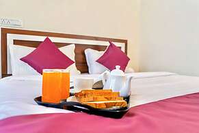 Hotel Pine Crest Inn