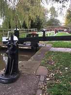 Stone - Boat - Sleeps 8 - Pet Friendly-85ws