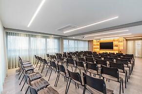 Cozzy Premium Paulista Hotel