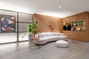 Cozzy Premium Paulista Hotel