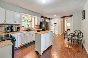 Golf Course Views & Games Galore - Vine Grove Gem!