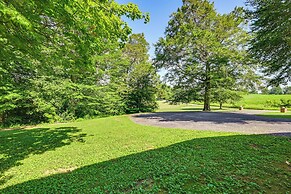 Golf Course Views & Games Galore - Vine Grove Gem!