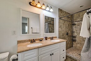 Golf Course Views & Games Galore - Vine Grove Gem!