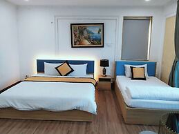 Dream Hotel