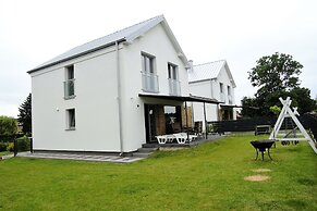 Comfortable Holiday Home for 4 People