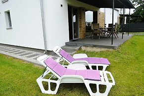 Comfortable Holiday Home for 4 People