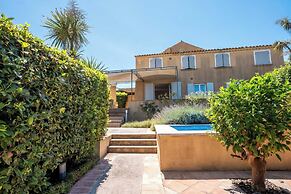 Charming A/C House 2br/4p - Saint-tropez