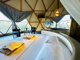 In Out Resort Glamping
