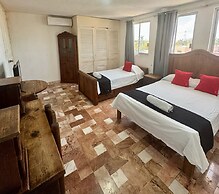 HOTEL FARALLON INN