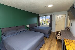 Oliver Motel & Inn