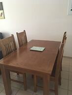 Holiday Home Paphos - Near Amenities - Poolside