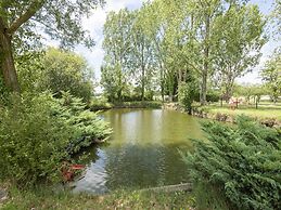 Mobile Home in Veuzain-sur-loire With Garden