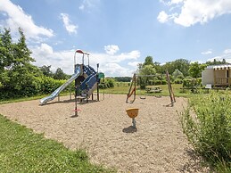 Mobile Home in Veuzain-sur-loire With Garden