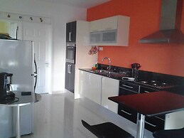 TwinsApartments