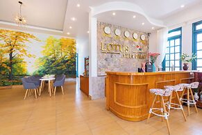 Lotus villa