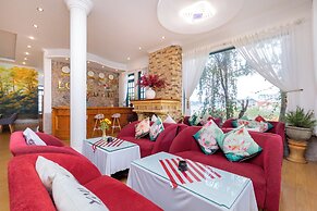 Lotus villa