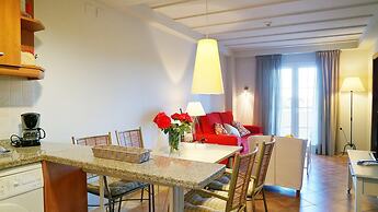 Bright Apartment With Pool Access