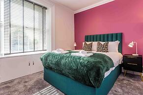 Elderberry Hall - 7 Bed