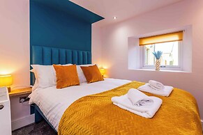 Elderberry Hall - 7 Bed