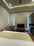 Hotel Temple City by Novelty