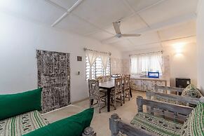 Paradise Lagoon B&B