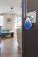 Modern Studio /2P - Belleville