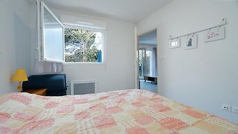 Apartment in Valras Plage With View