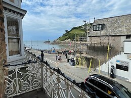 Seaside Apartments