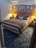 Chisos Mining Co Motel