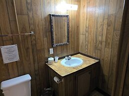 Chisos Mining Co Motel