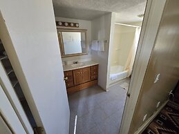 Chisos Mining Co Motel