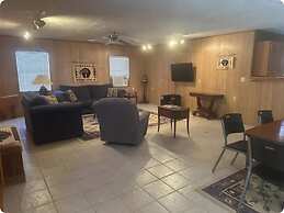 Chisos Mining Co Motel