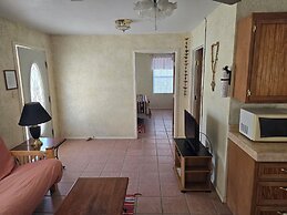 Chisos Mining Co Motel