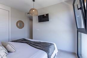 Spacious Isla Canela Getaway
