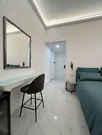 Napoli Heart and Suite