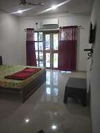 Sidhivinayak Resort Devbag Sangam Beach