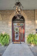 Historic Elgin Hotel