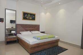 Manyavar Guest House