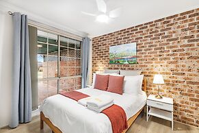 StayAU Cozy 3BR Suburban Ingleburn